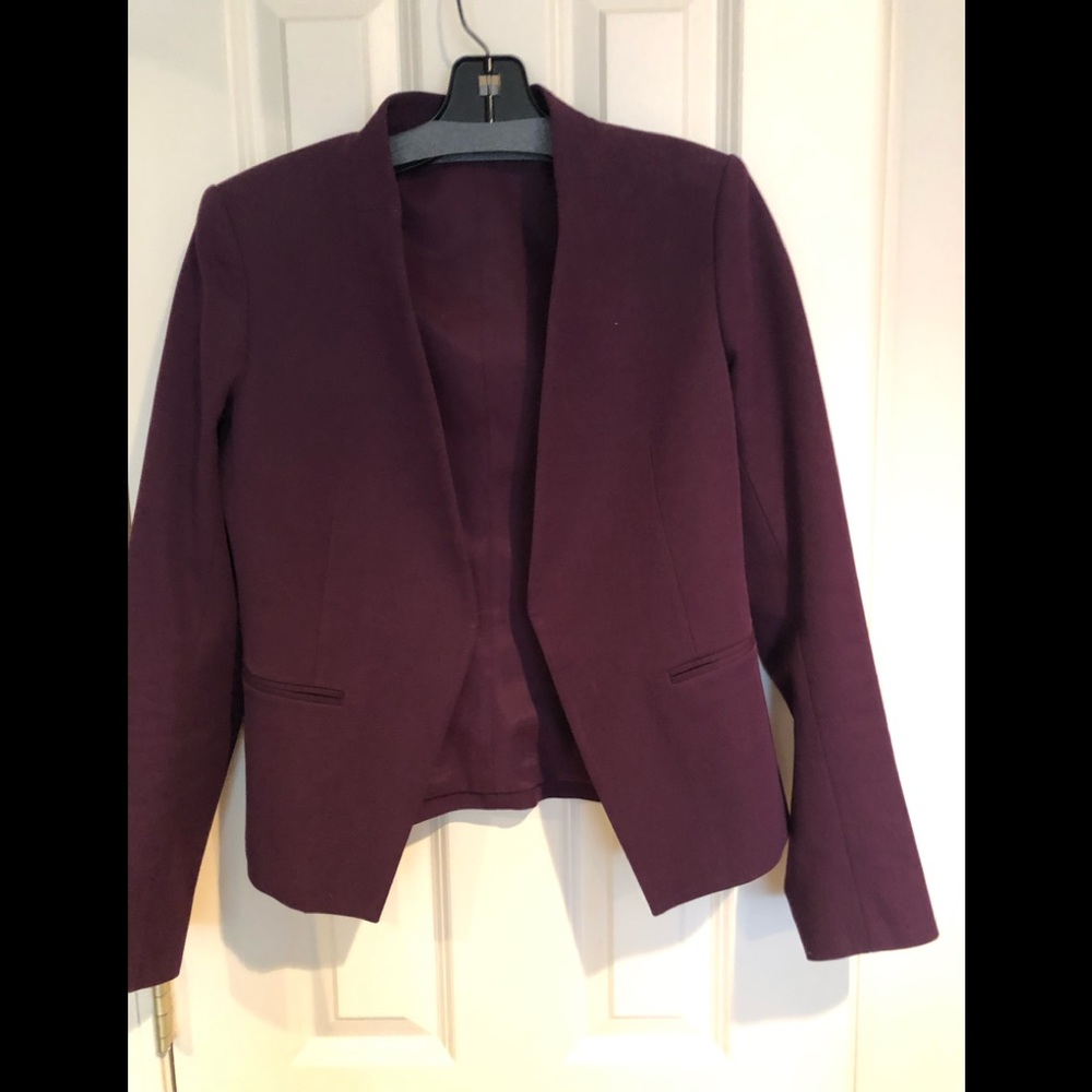 Wine colored collarless blazer